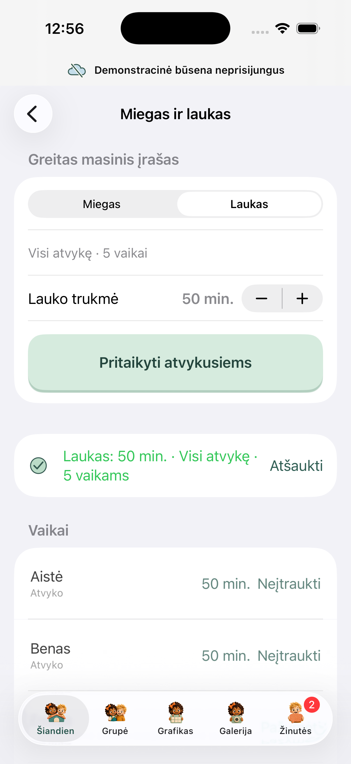 Tikras mokytojo demonstracinis ekranas: atvykusiems vaikams pažymėta 50 minučių lauke.